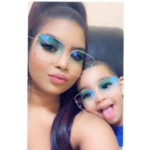 Meet your Posher, Clarynés